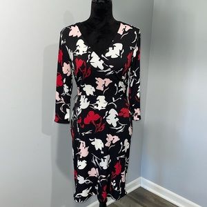 White House Black Market reversible floral geometric dress size 4 petite NEW